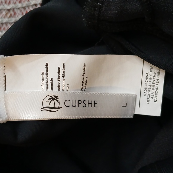 Black cut out front black swim suit bathing suit top  Sz L - Picture 5 of 5